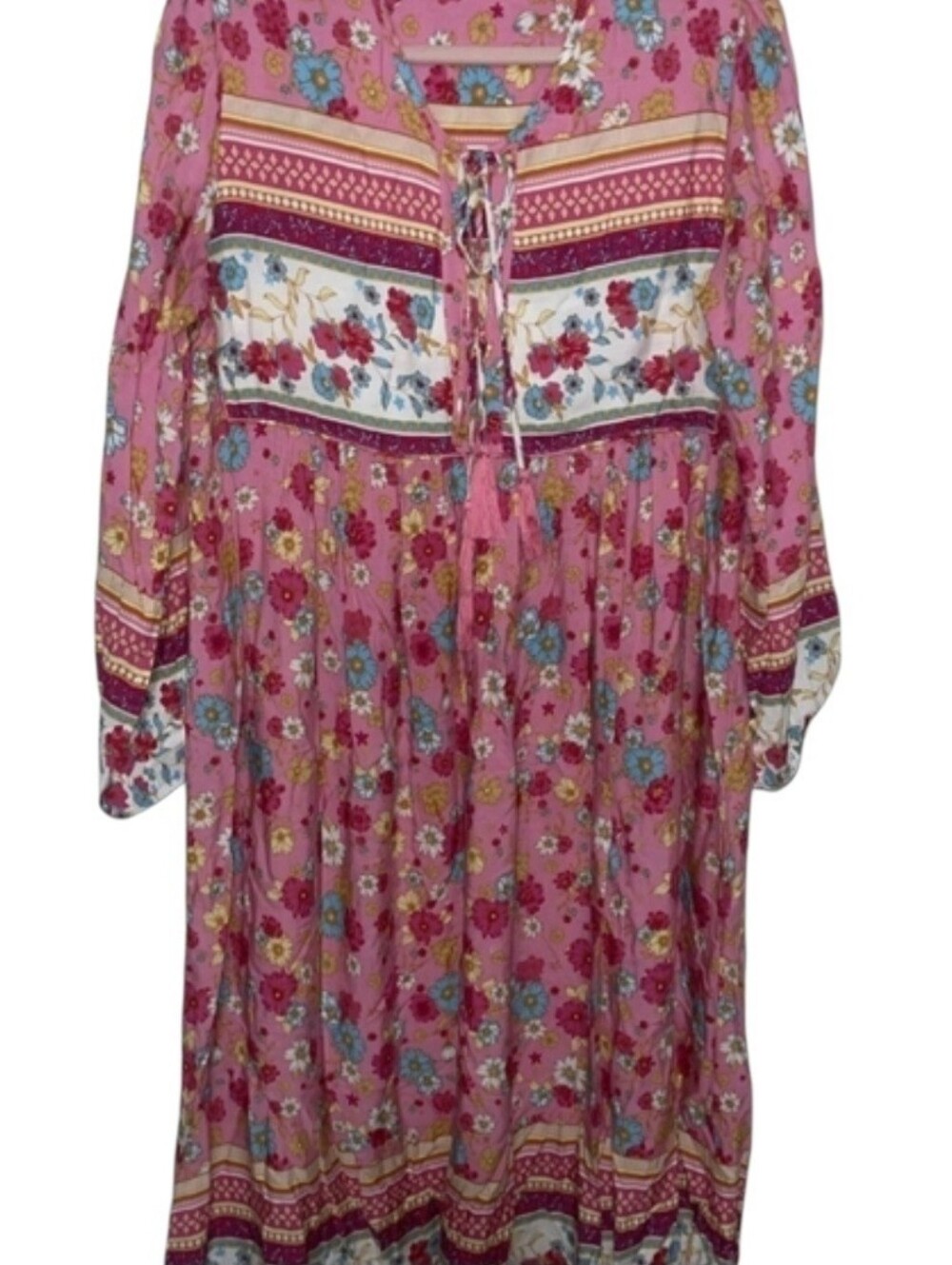 R Vivimos Size Medium Pink Floral Dress Boho Vintage Style